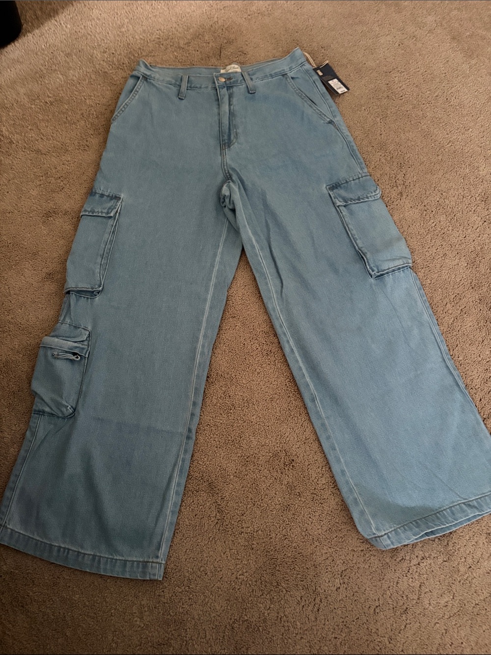 Light Blue Wide-Leg Cargo Jeans for women